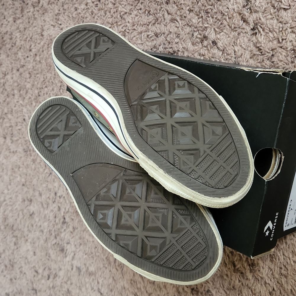 Converse - Picture 6 of 6